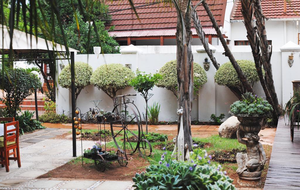 Brooklyn Guesthouses Pretoria Ngoại thất bức ảnh