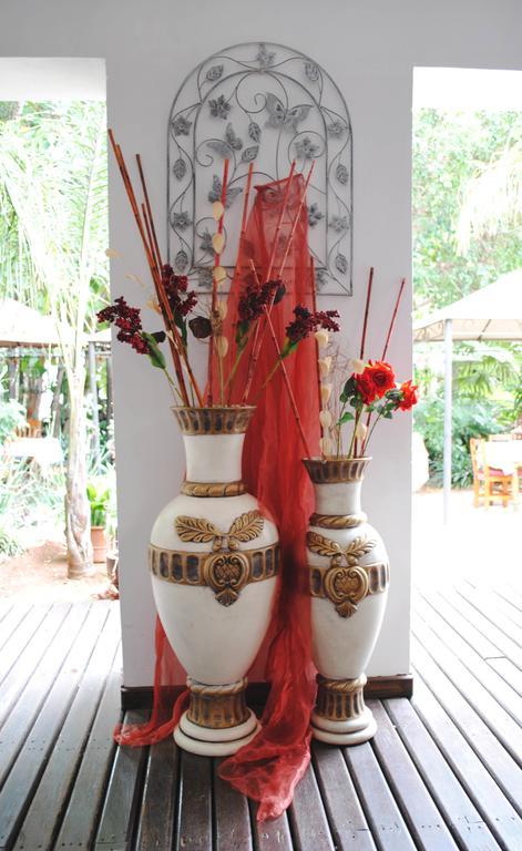Brooklyn Guesthouses Pretoria Ngoại thất bức ảnh