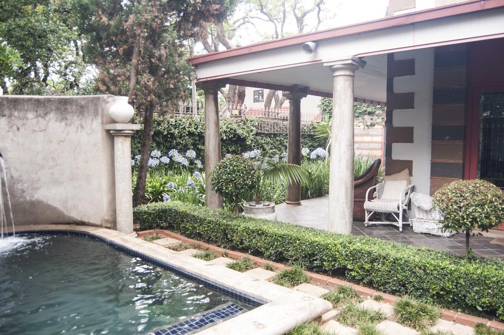 Brooklyn Guesthouses Pretoria Ngoại thất bức ảnh