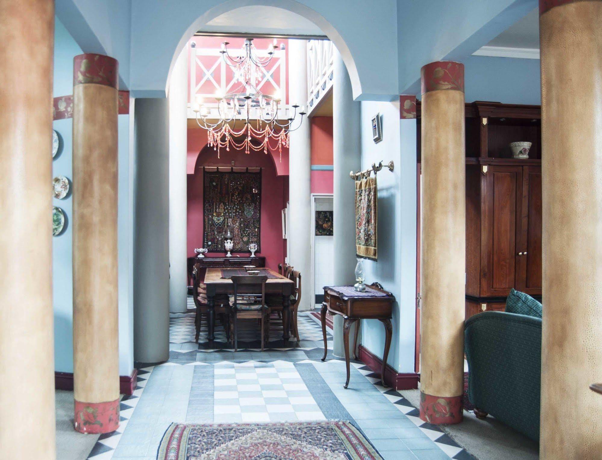 Brooklyn Guesthouses Pretoria Ngoại thất bức ảnh